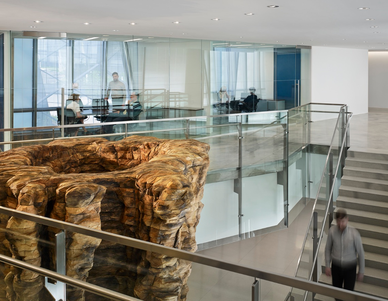 View of the sculpture from the second floor of the FBI’s Miami field office (Hedrich Blessing)